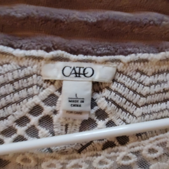 Blouse - Picture 2 of 3